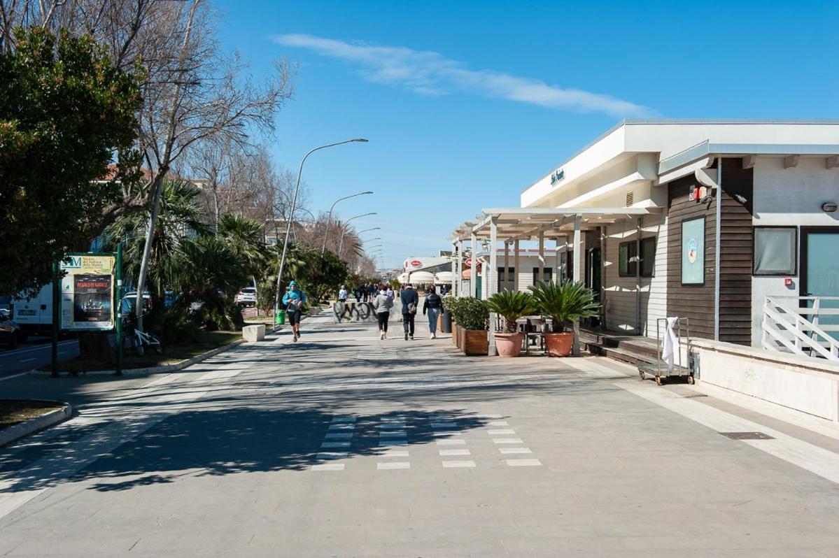 Augusto Al Mare Hotel Pescara Exterior photo