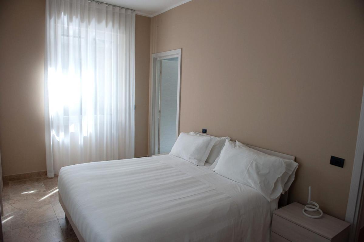 Augusto Al Mare Hotel Pescara Exterior photo