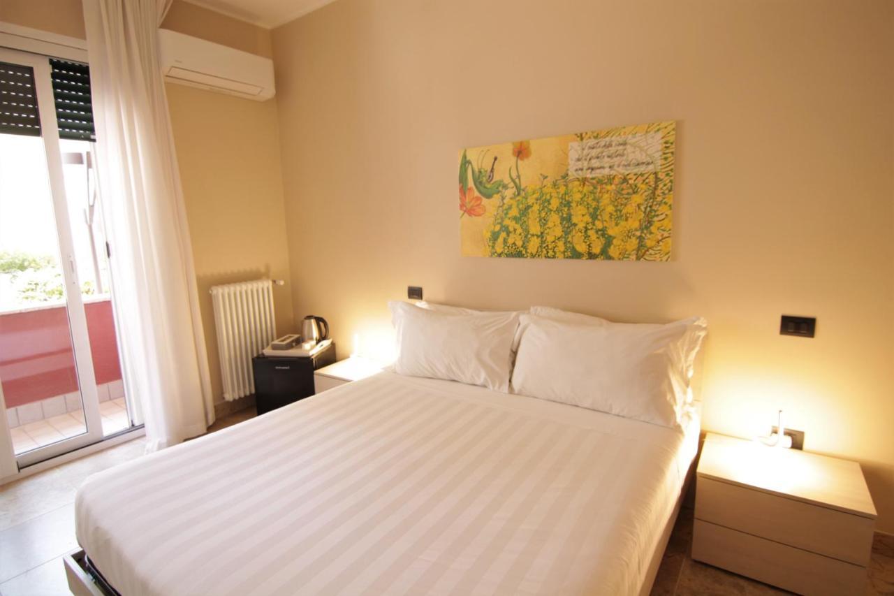 Augusto Al Mare Hotel Pescara Exterior photo